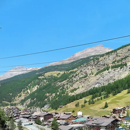 アパート Cresta Di By Interhome